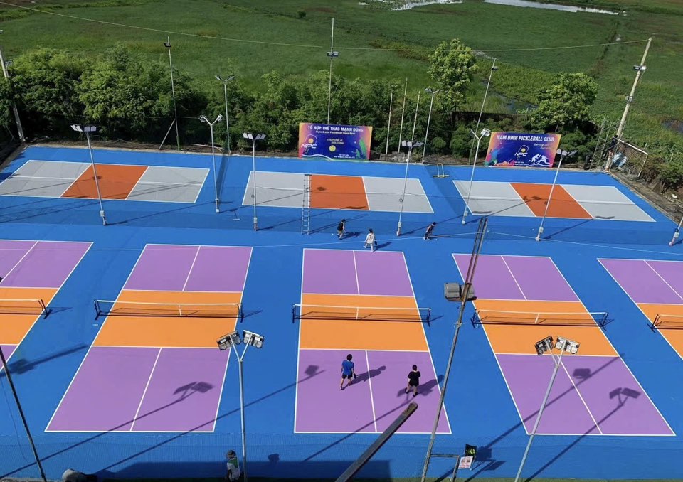  Những tông màu đẹp khi làm sân Pickleball