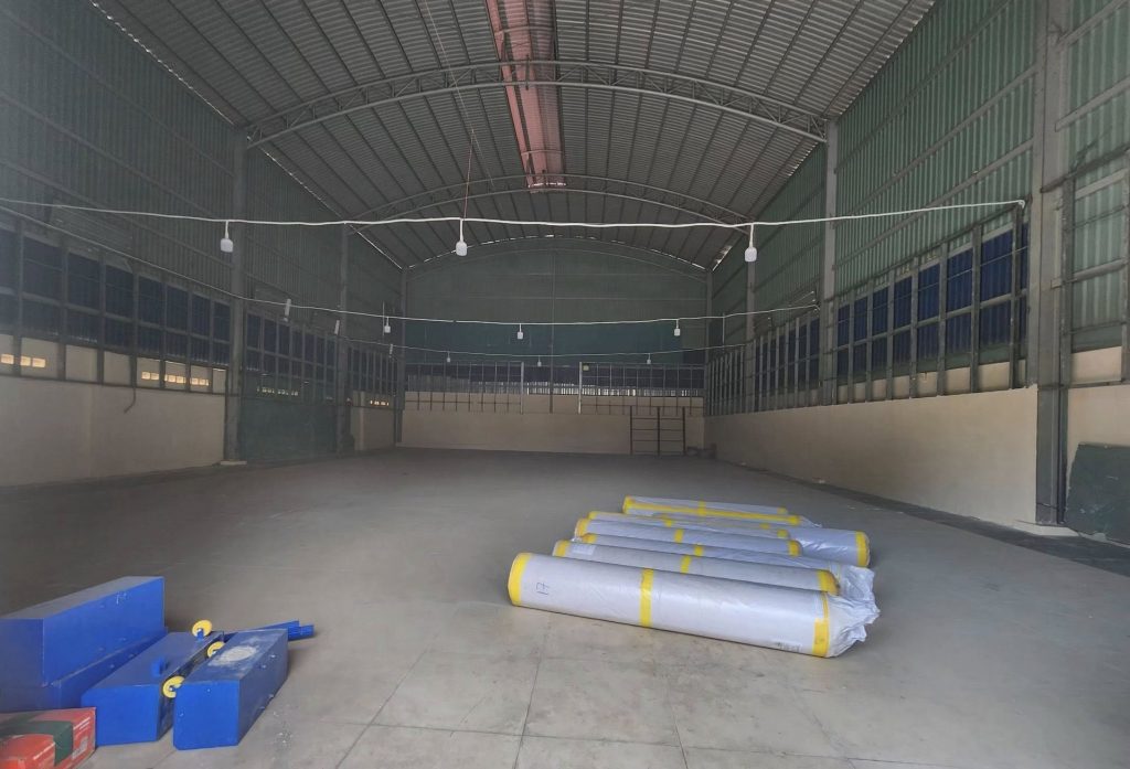 sơn sân thể thao cầu lông