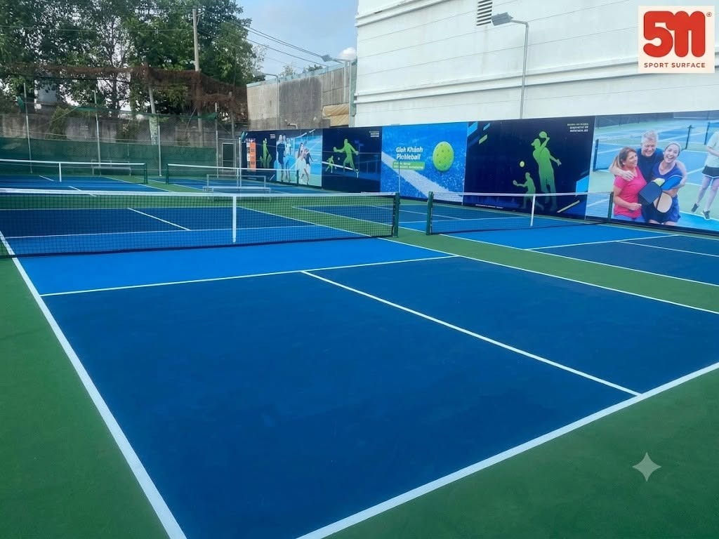      Sơn sân pickleball